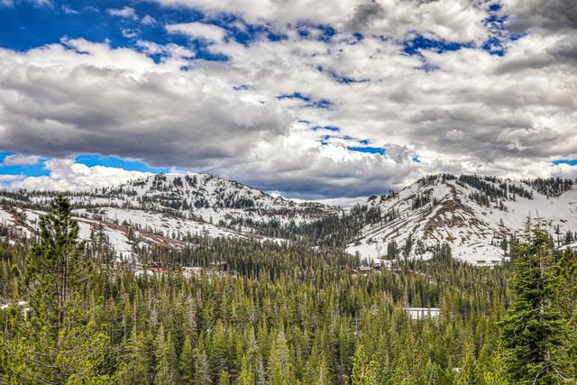 Old Donner Summit Rd, Truckee, CA 96161
