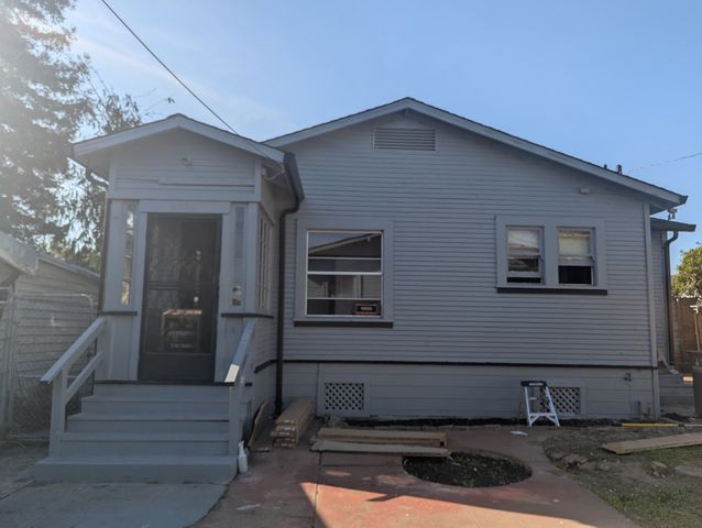 2023 Rosedale Ave, Oakland, CA 94601