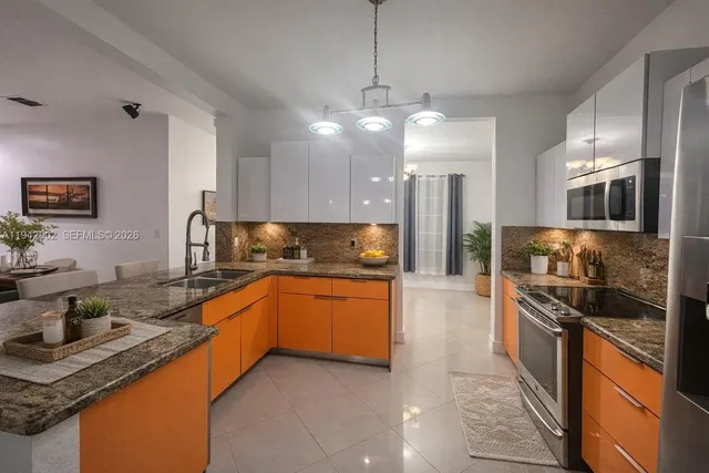 16276 SW 26th St, Miramar, FL 33027