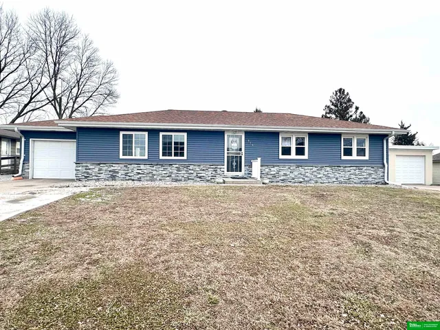 916 12th St, Wisner, NE 68791