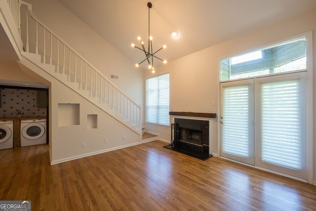 521 McGill Park Ave NE, Atlanta, GA 30312