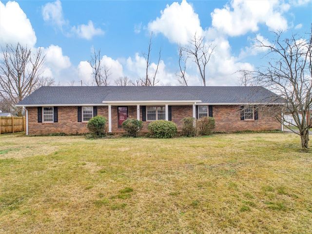 1415 Willow Way, Bowling Green, KY 42103