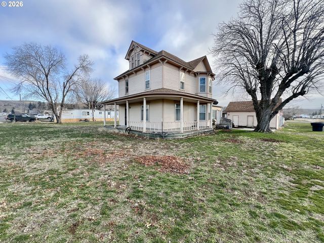 216 E  Fulton St, Union, OR 97883