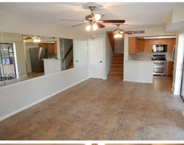 6122 Seven Springs Blvd, Greenacres, FL 33463