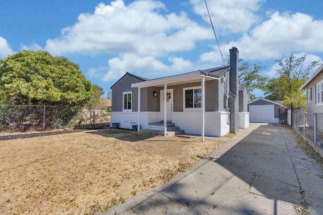 3825 35th St, Sacramento, CA 95820