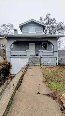 2404 Denver Ave, Kansas City, MO 64127