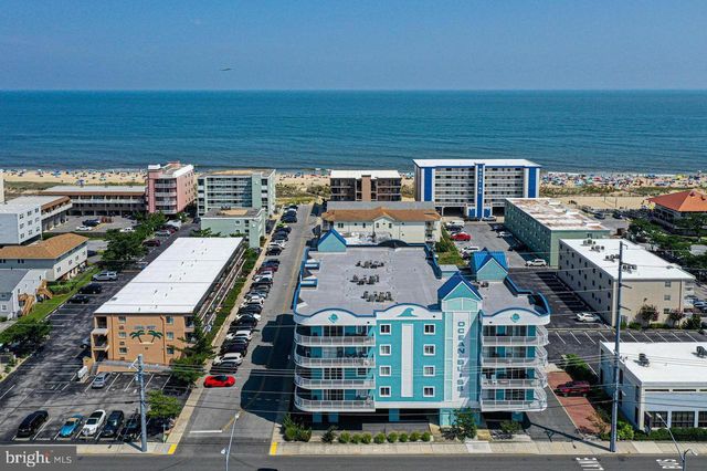 15 51st St #103, Ocean City, MD 21842