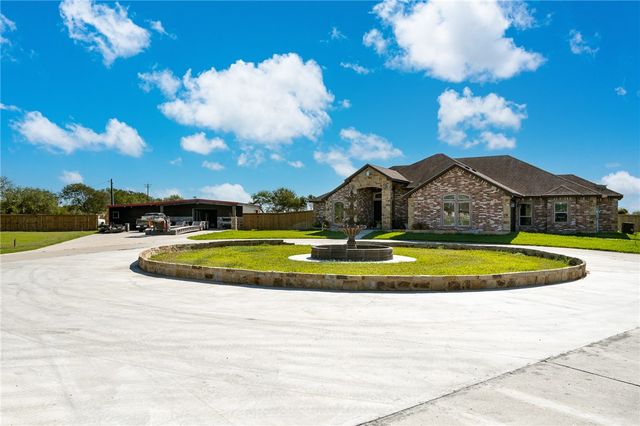5569 Lonesome Dove, Robstown, TX 78380