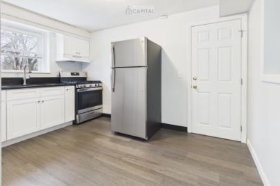 45 Alabama Ave #2C, Warwick, RI 02888