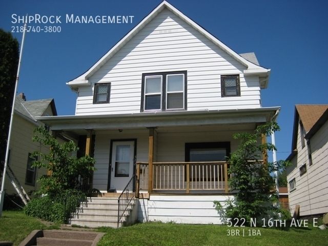 522 N  16th Ave E, Duluth, MN 55812