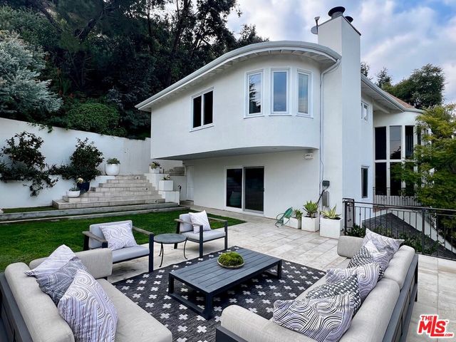 1759 N  Beverly Dr, Beverly Hills, CA 90210
