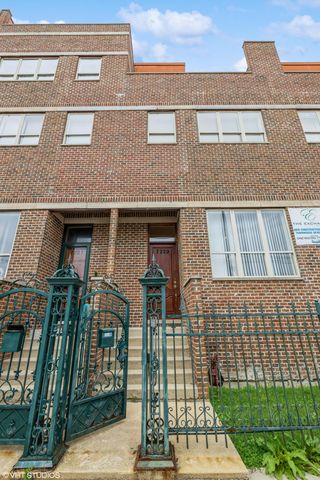 7229 S  Exchange Ave #H, Chicago, IL 60649