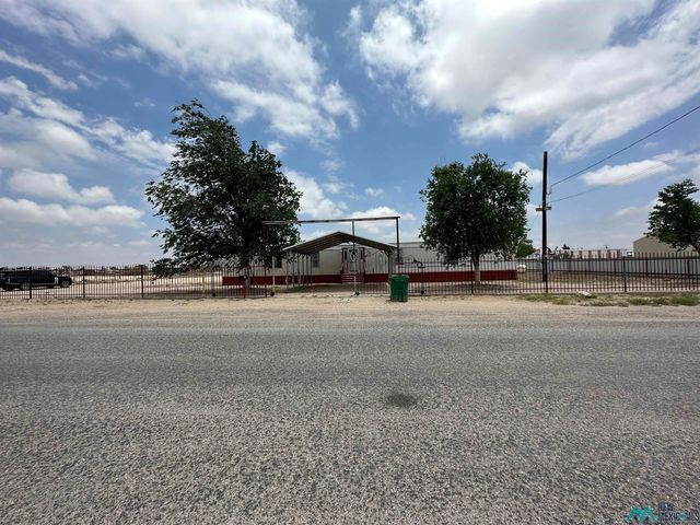 322 S  Continental Dr, Hobbs, NM 88240