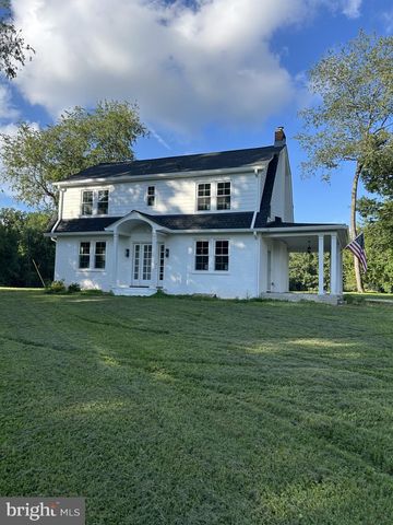 17011 Troyer Rd, Monkton, MD 21111
