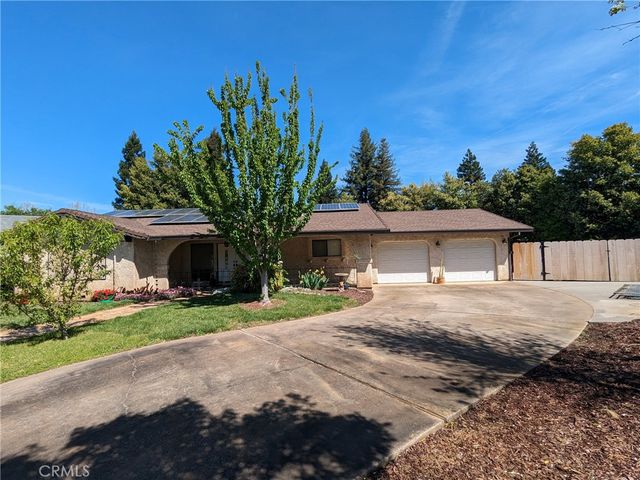 3036 Top Hand Ct, Chico, CA 95973