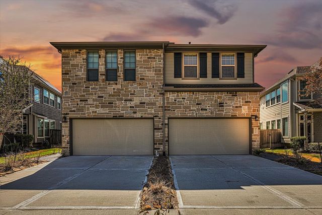 16118 Northern Cardinal Ln, Cypress, TX 77433