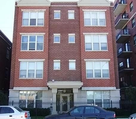 1327 N  Halsted St #1N, Chicago, IL 60642