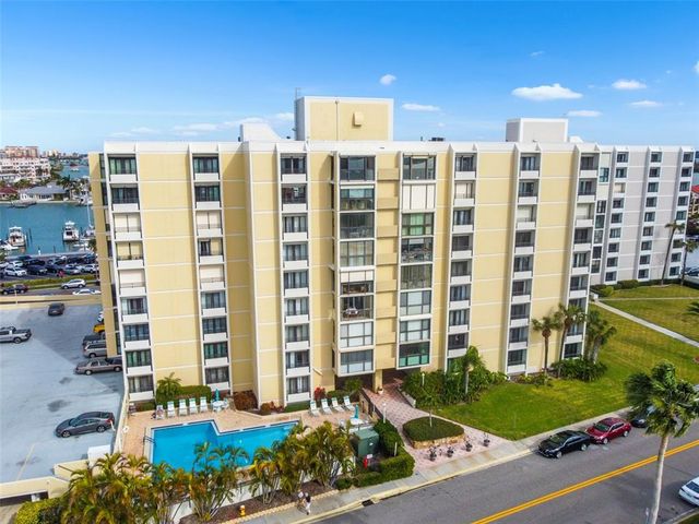 830 S  Gulfview Blvd #102, Clearwater, FL 33767