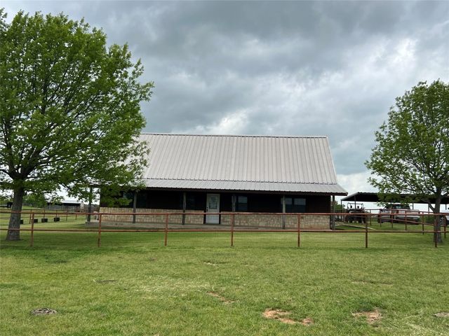 1108 County Road 4360, Decatur, TX 76234