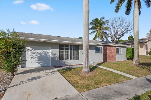 1732 16th Ave N, Lake Worth, FL 33460