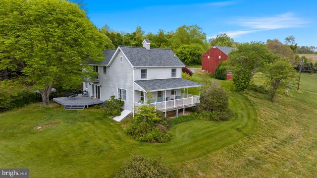 18622 Brick Store Rd, Hampstead, MD 21074