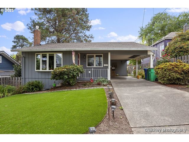 1502 SW Hume Ct, Portland, OR 97219