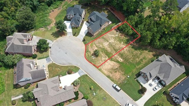 110 Courtyard Dr, Anderson, SC 29621