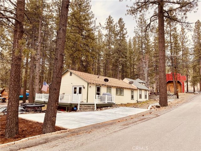 5841 Willow St, Wrightwood, CA 92397