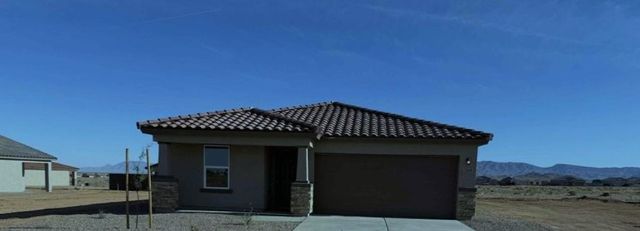 7295 E Superstition Drive, Kingman, AZ 86401