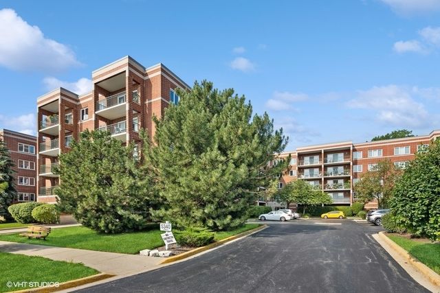 5340 N  Lowell Ave #413, Chicago, IL 60630