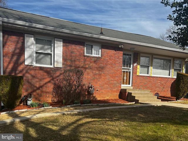 3518 26th Ave, Temple Hills, MD 20748