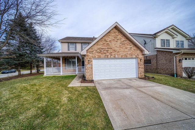 17501 Brook Crossing Dr, Orland Park, IL 60467