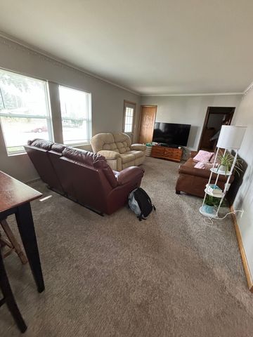 258 E  Mark St, Winona, MN 55987