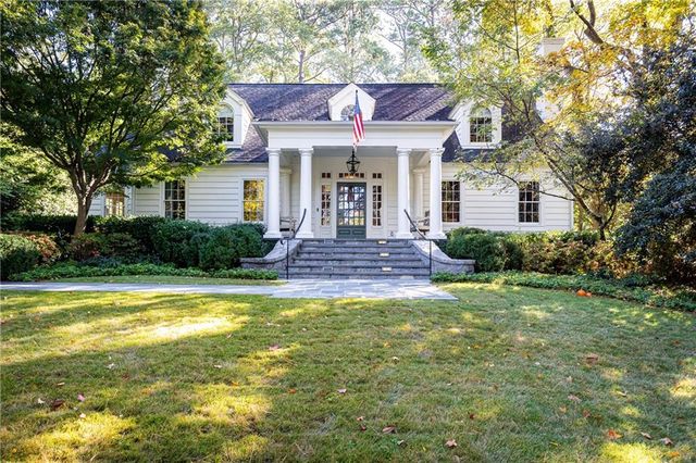 2363 Montview Dr NW, Atlanta, GA 30305