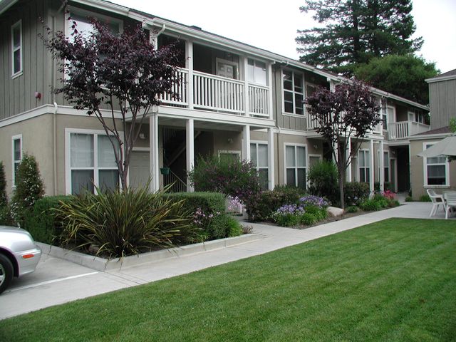 140 Vernon St, Santa Cruz, CA 95060