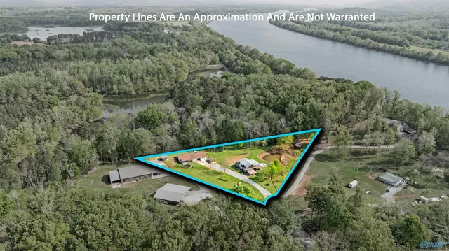 774 County Road 246, Hollywood, AL 35752
