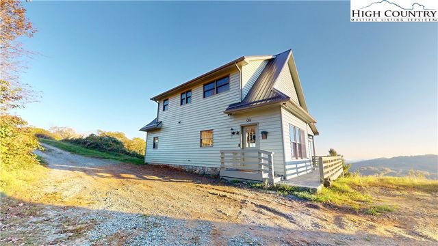 11 Wildflower Lane, Newland, NC 28657