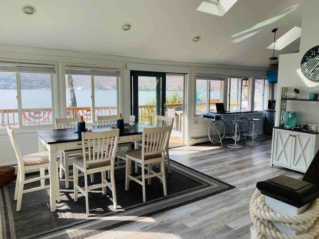 857 E  Shore Rd, Hewitt, NJ 07421