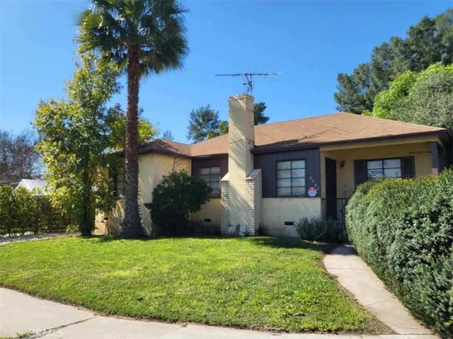 6361 Blucher Ave, Van Nuys, CA 91411