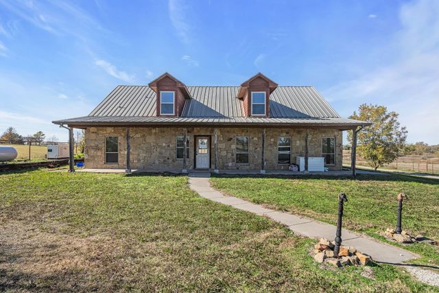 216 County Road 207, Valley View, TX 76272