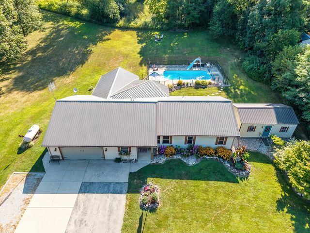 4570 N  100 E, Fremont, IN 46737