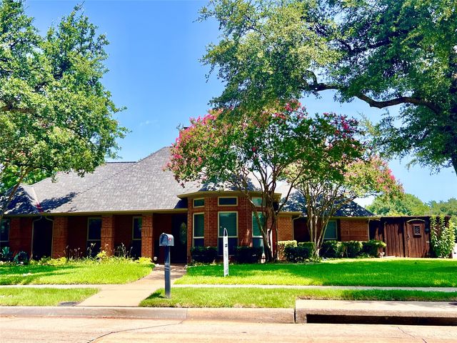 3601 Sailmaker Ln, Plano, TX 75023