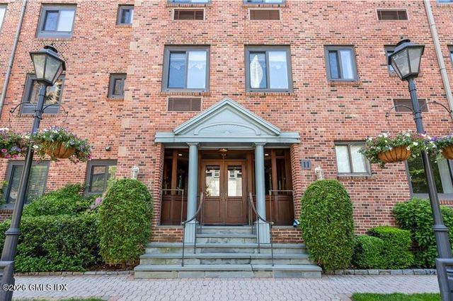 11 Lafayette Ct #1C, Greenwich, CT 06830