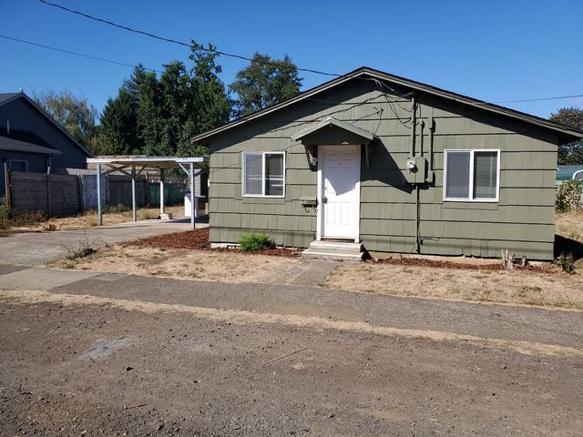 1010 14th Ave, Sweet Home, OR 97386