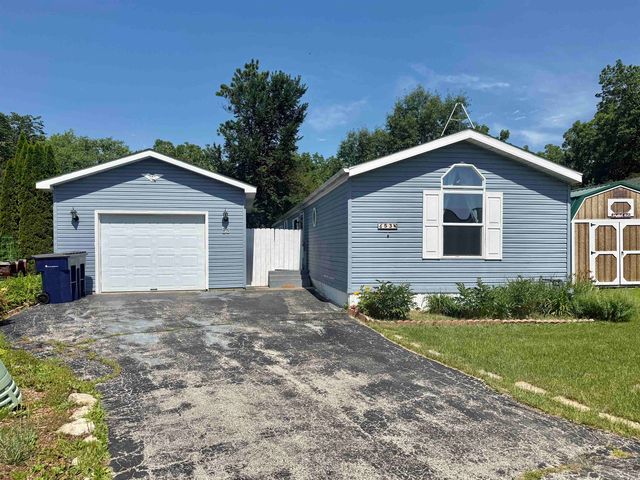 53 Lapidary Ln, Janesville, WI 53548