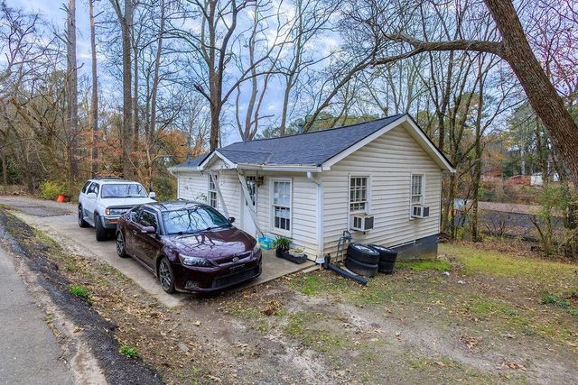 100 Daisy Cir, Canton, GA 30114