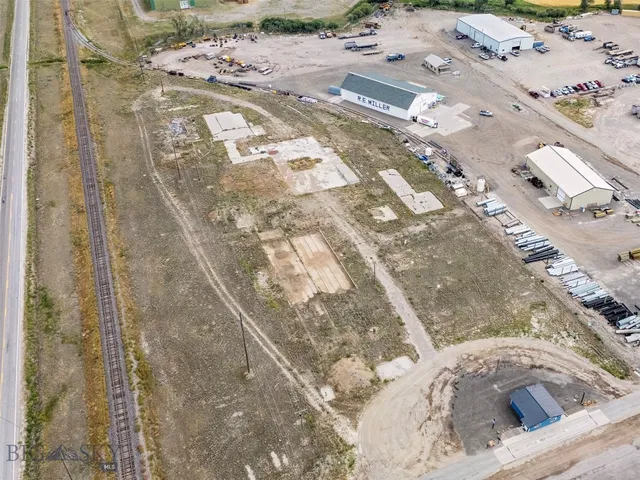 7725 S  Highway 91, Dillon, MT 59725