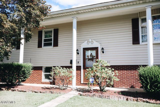 1631 Van Buren Ave, Altoona, PA 16602