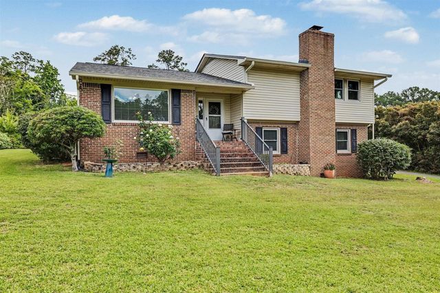 1734 Ruby Rd, Tallahassee, FL 32303