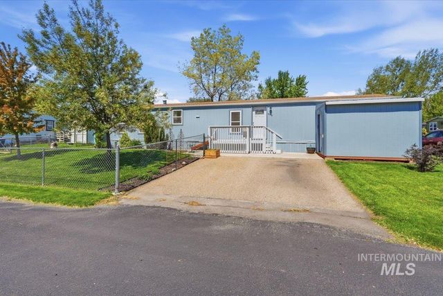 4018 Squall Valley Dr, Nampa, ID 83687